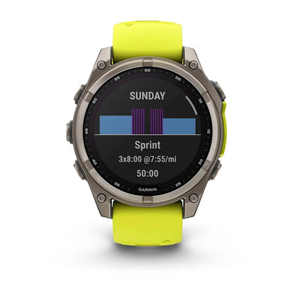 Garmin Fenix ​​8, 47 mm AMOLED, correa de silicona de titanio con zafiro solar y amarillo grafito (010-02906-20)