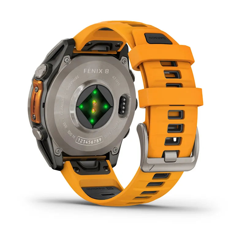 Garmin Fenix ​​8, 47 mm AMOLED Zafiro, Titanio con Correa de Silicona Naranja Brillante/Grafito (010-02904-10)